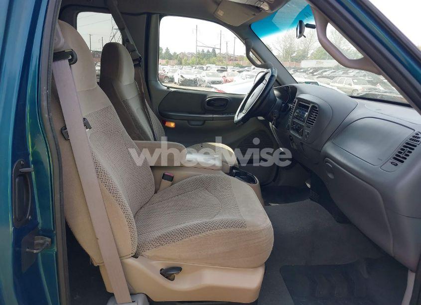 Photo 5 of 2000 Ford F-150 LARIAT/WORK SERIES/XL/XLT (VIN 1FTRX18W2YNC19493)