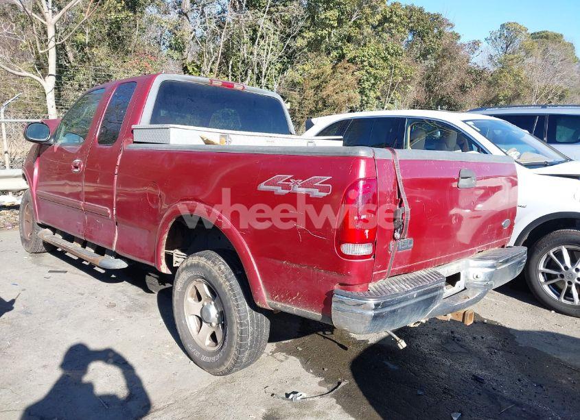 Photo 3 of 2000 Ford F-150 LARIAT/WORK SERIES/XL/XLT (VIN 1FTRX18W3YNA68213)