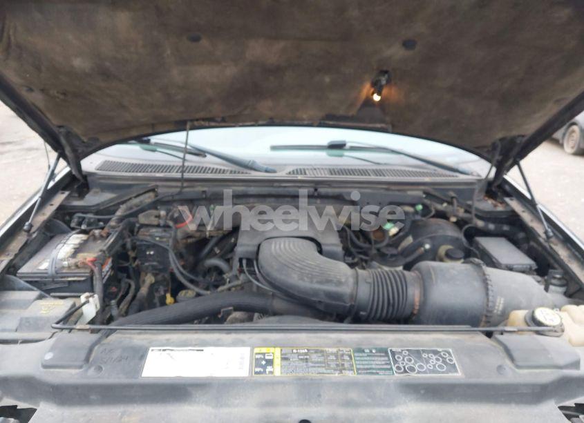 Photo 10 of 2002 Ford F-150 LARIAT/XL/XLT (VIN 1FTRX18W52NA84310)