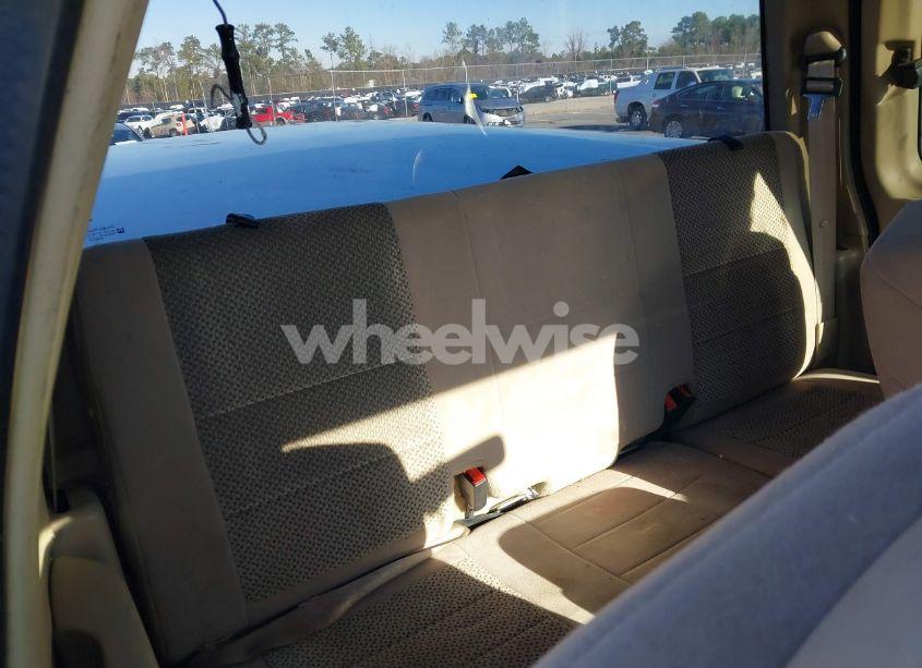 Photo 8 of 2003 Ford F-150 LARIAT/XL/XLT (VIN 1FTRX18W53NB33250)