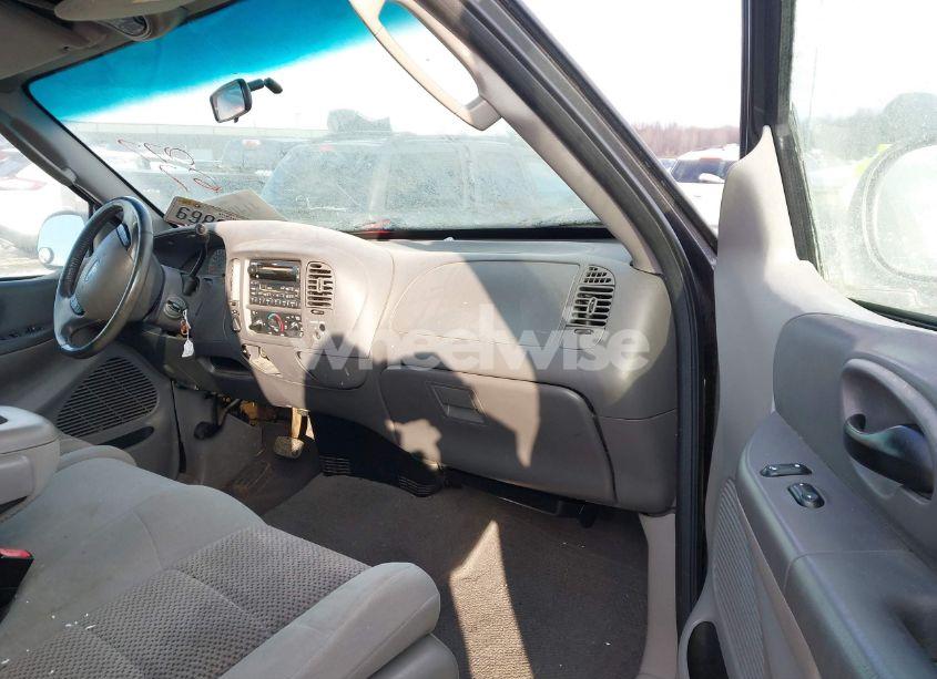 Photo 5 of 2003 Ford F-150 LARIAT/XL/XLT (VIN 1FTRX18W63NA62642)