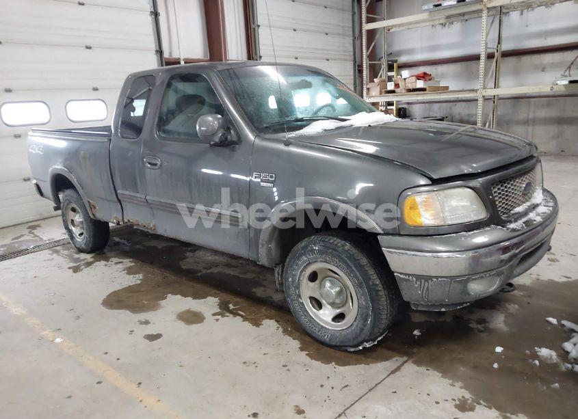 2003 Ford F-150 LARIAT/XL/XLT (VIN 1FTRX18W63NB69173) main photo