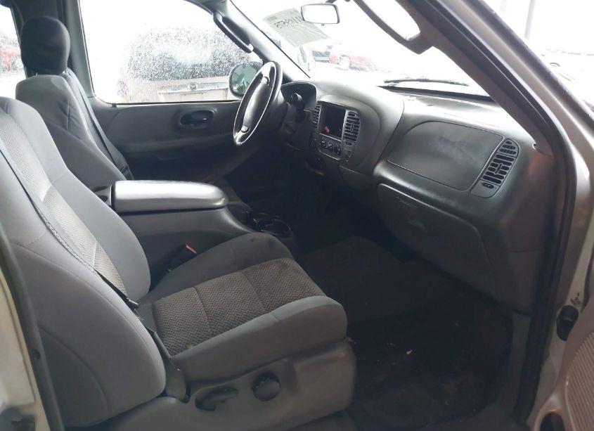 Photo 5 of 2003 Ford F-150 LARIAT/XL/XLT (VIN 1FTRX18W63NB72462)