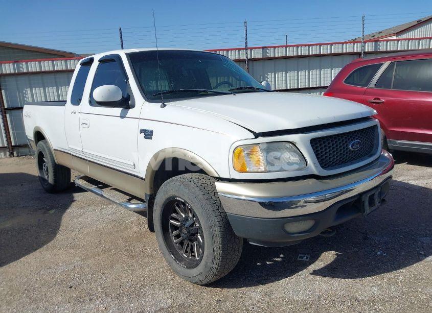 2000 Ford F-150 LARIAT/WORK SERIES/XL/XLT (VIN 1FTRX18W6YNA72319) main photo