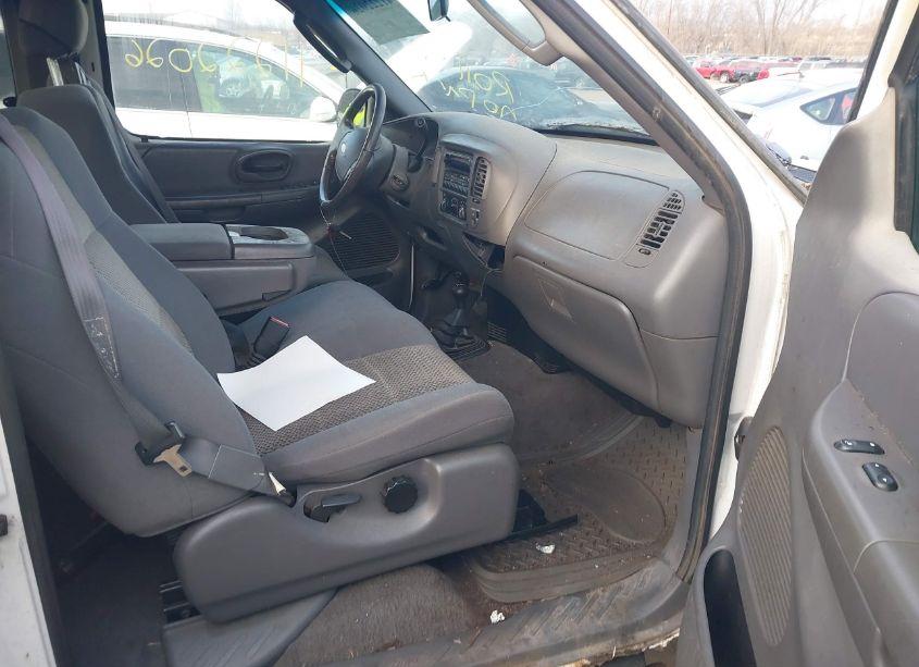 Photo 5 of 2003 Ford F-150 LARIAT/XL/XLT (VIN 1FTRX18W73NA70149)