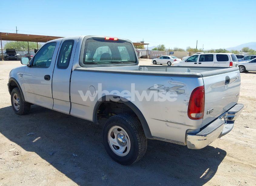 Photo 3 of 2003 Ford F-150 LARIAT/XL/XLT (VIN 1FTRX18W73NB93398)