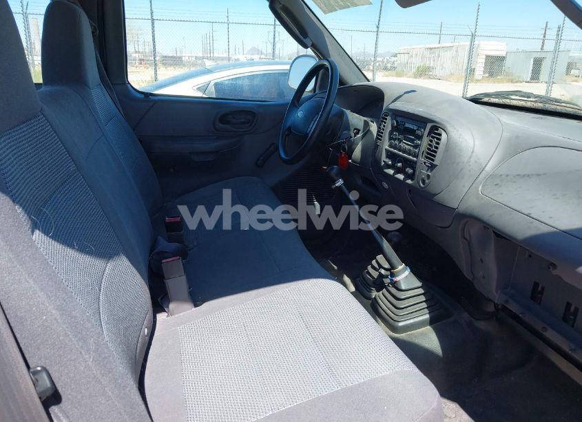 Photo 5 of 2003 Ford F-150 LARIAT/XL/XLT (VIN 1FTRX18W73NB93398)