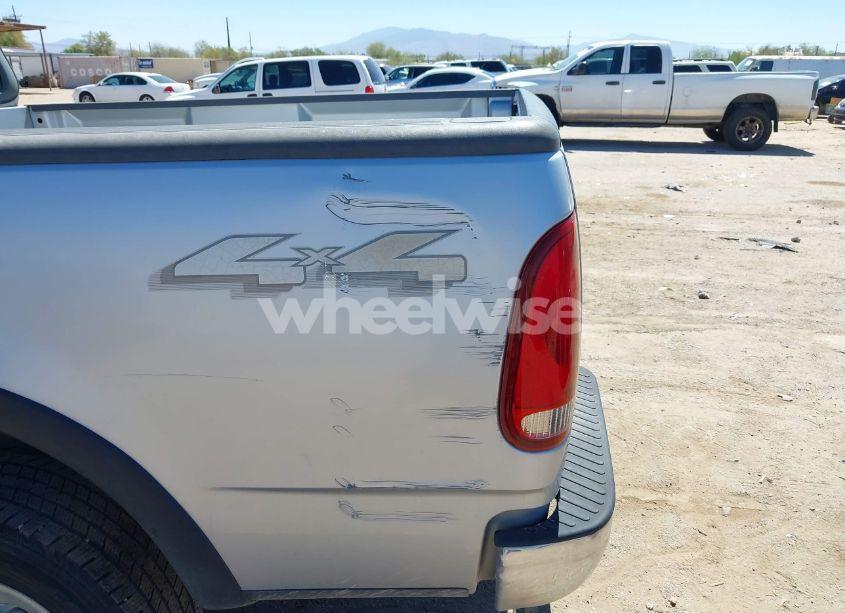 Photo 6 of 2003 Ford F-150 LARIAT/XL/XLT (VIN 1FTRX18W73NB93398)