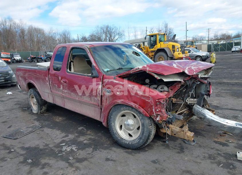 2000 Ford F-150 LARIAT/WORK SERIES/XL/XLT (VIN 1FTRX18W8YNB08110) main photo