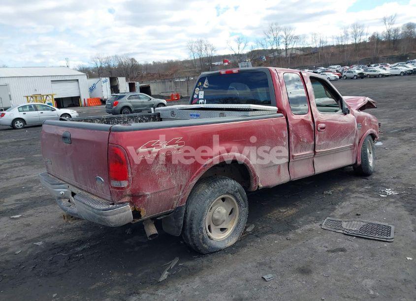 Photo 4 of 2000 Ford F-150 LARIAT/WORK SERIES/XL/XLT (VIN 1FTRX18W8YNB08110)