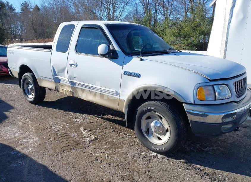 2000 Ford F-150 LARIAT/WORK SERIES/XL/XLT (VIN 1FTRX18W9YNB14241) main photo