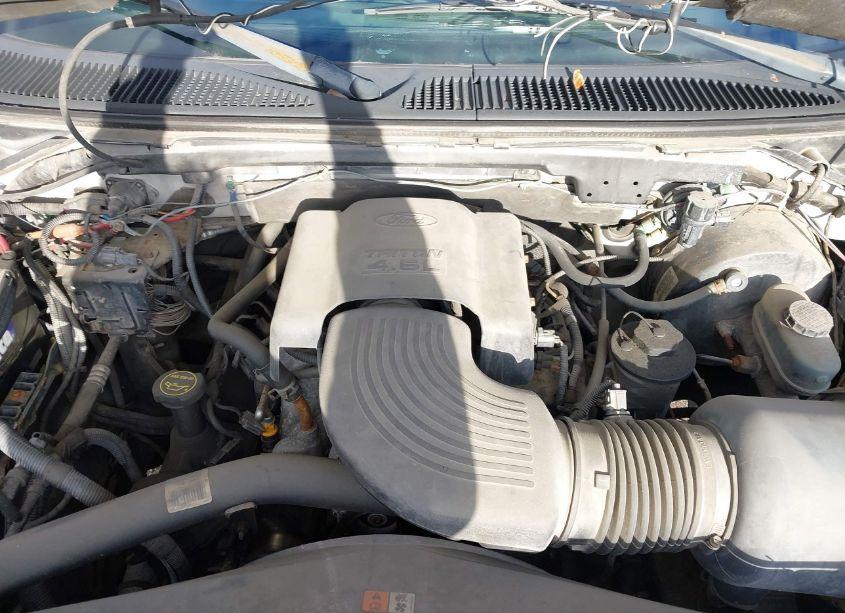 Photo 10 of 2001 Ford F-150 LARIAT/XL/XLT (VIN 1FTRX18WX1NA92448)