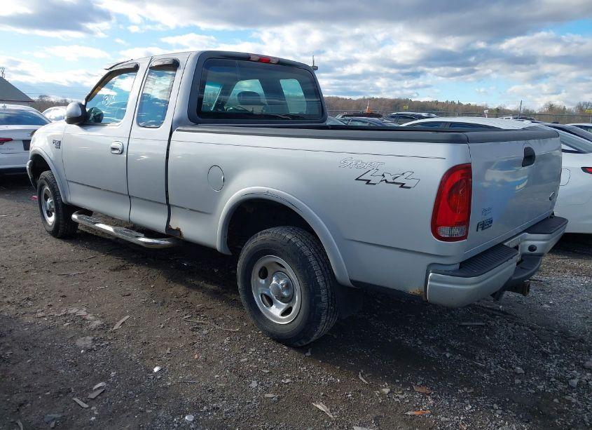 Photo 3 of 2001 Ford F-150 LARIAT/XL/XLT (VIN 1FTRX18WX1NA92448)