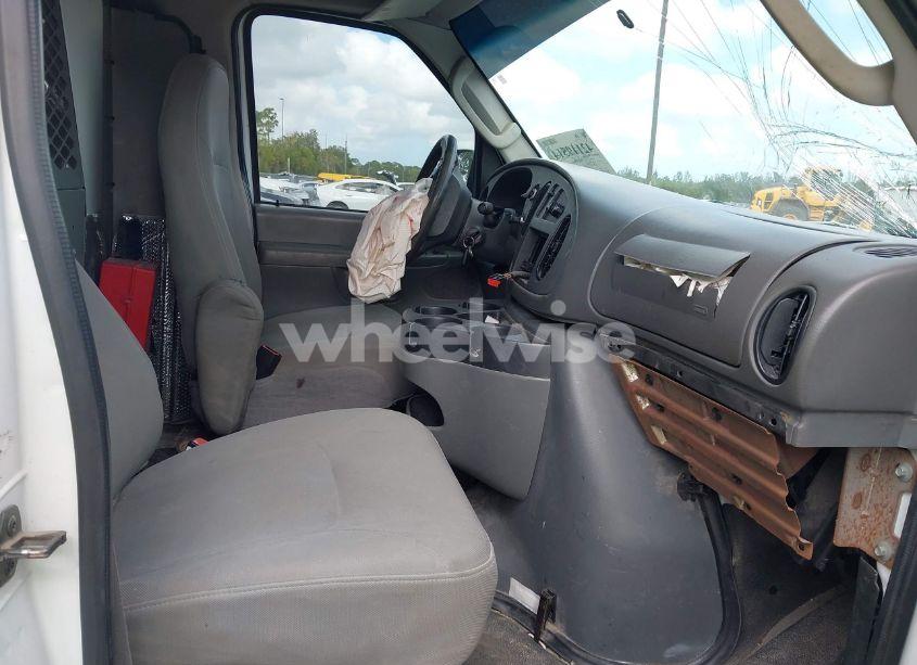 Photo 5 of 2007 Ford E-350 SUPER DUTY COMMERCIAL/RECREATIONAL (VIN 1FTSE34L27DB45463)