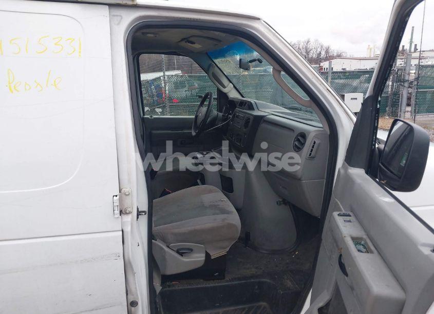 Photo 5 of 2012 Ford E-350 SUPER DUTY COMMERCIAL (VIN 1FTSE3EL2CDA52905)