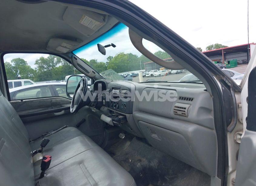 Photo 5 of 2006 Ford F-250 XL/XLT (VIN 1FTSF20P16EC33669)