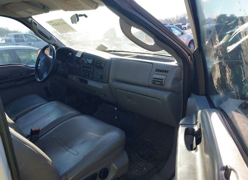 Photo 5 of 2006 Ford F-250 XL/XLT (VIN 1FTSF21Y36EA99478)