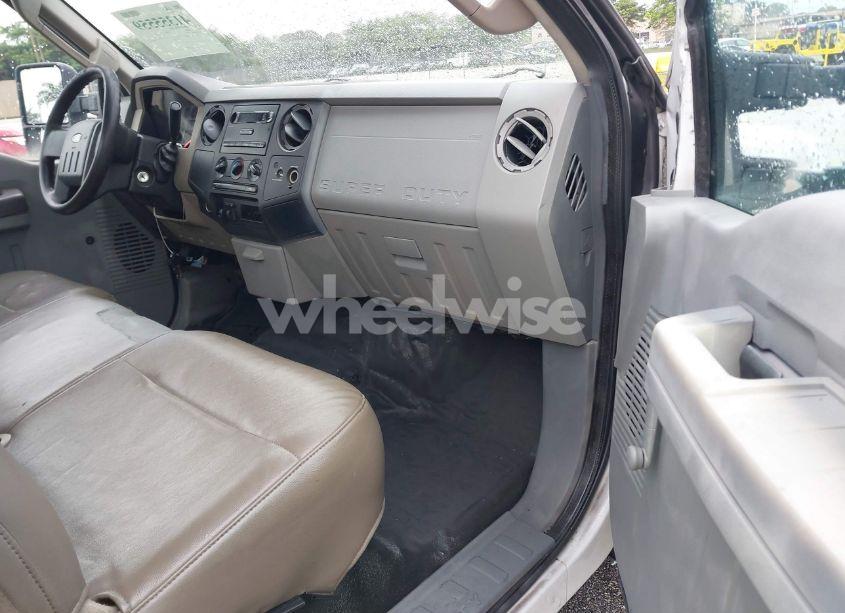 Photo 5 of 2008 Ford F-350 XL/XLT (VIN 1FTSF30508EA83495)