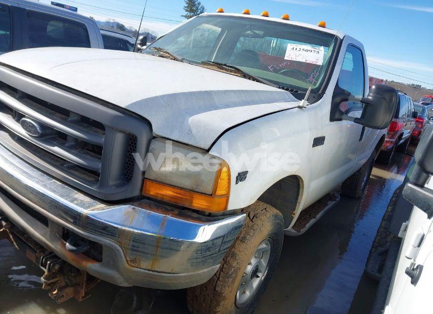 Photo 2 of 2001 Ford F-350 N/A (VIN 1FTSF31S11ED15094)