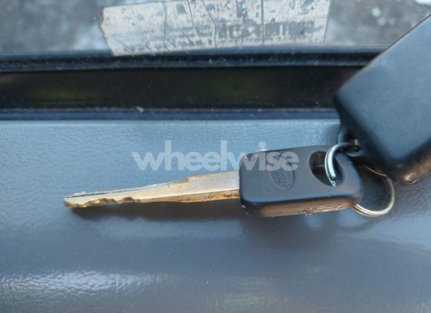 Photo 11 of 2008 Ford E-350 SUPER DUTY COMMERCIAL/RECREATIONAL (VIN 1FTSS34L08DA48272)