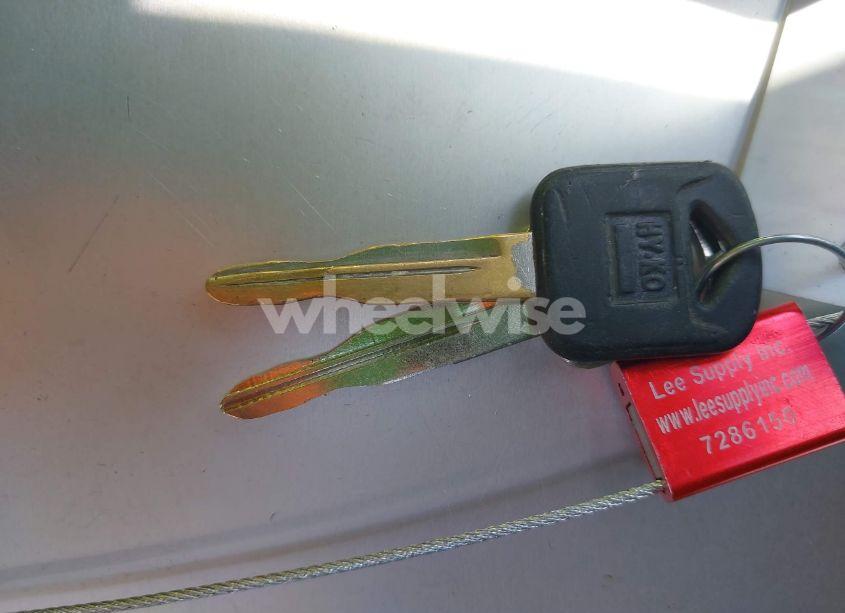 Photo 11 of 2005 Ford E-350 SUPER DUTY COMMERCIAL/RECREATIONAL (VIN 1FTSS34S75HA47907)