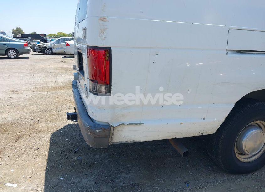 Photo 6 of 2005 Ford E-350 SUPER DUTY COMMERCIAL/RECREATIONAL (VIN 1FTSS34S75HA47907)