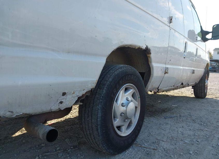 Photo 12 of 2011 Ford E-350 SUPER DUTY COMMERCIAL (VIN 1FTSS3EL9BDA36563)