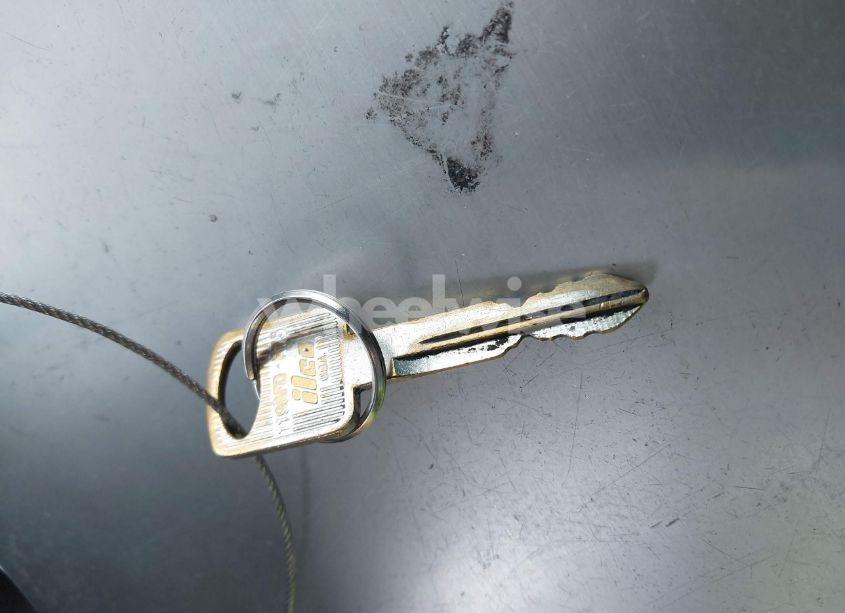 Photo 11 of 2005 Ford F-250 LARIAT/XL/XLT (VIN 1FTSW205X5EB37228)