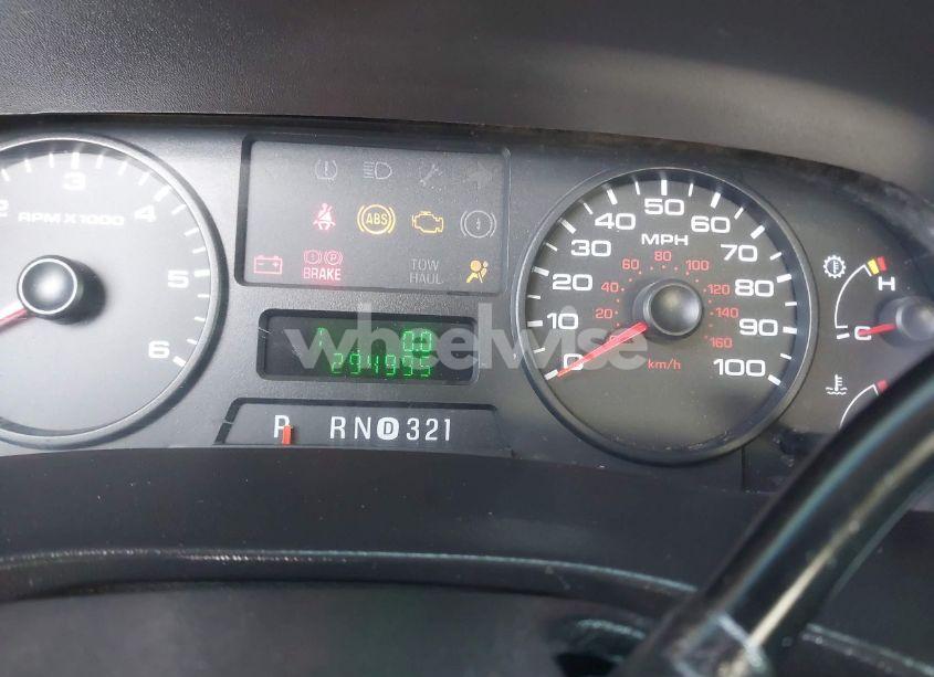 Photo 7 of 2005 Ford F-250 LARIAT/XL/XLT (VIN 1FTSW205X5EB37228)