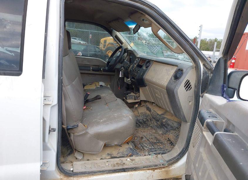 Photo 5 of 2008 Ford F-250 FX4/KING RANCH/LARIAT/XL/XLT (VIN 1FTSW21558ED87642)