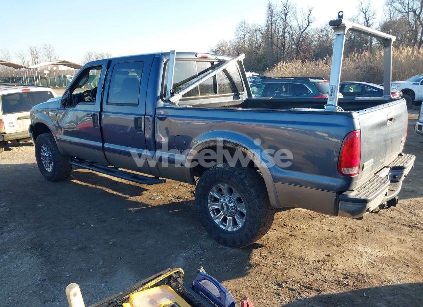 Photo 3 of 2005 Ford F-250 LARIAT/XL/XLT (VIN 1FTSW21595EB59154)