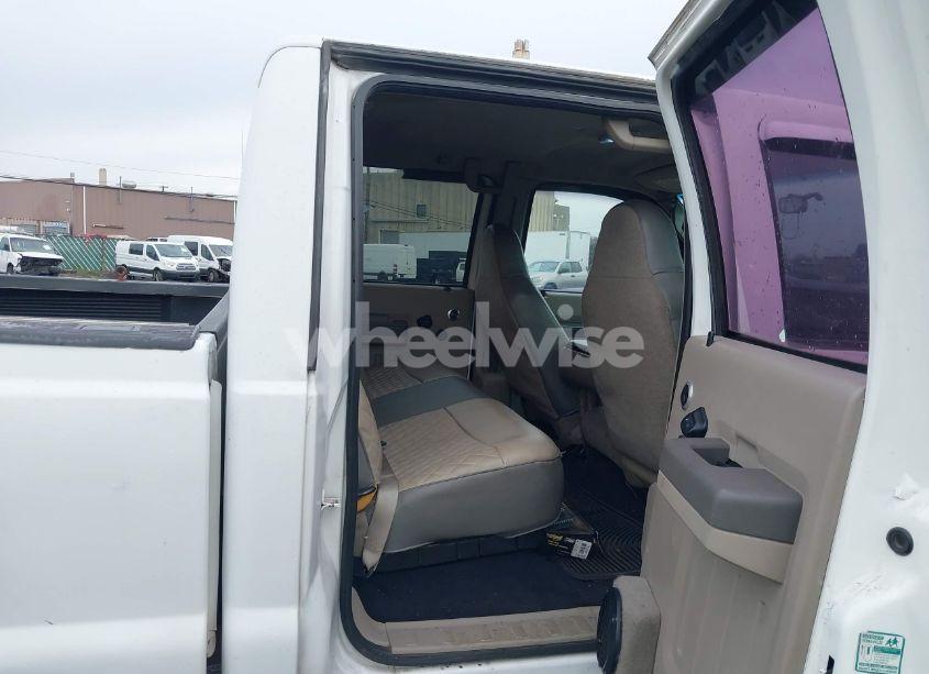 Photo 8 of 2008 Ford F-250 FX4/KING RANCH/LARIAT/XL/XLT (VIN 1FTSW21598ED38993)