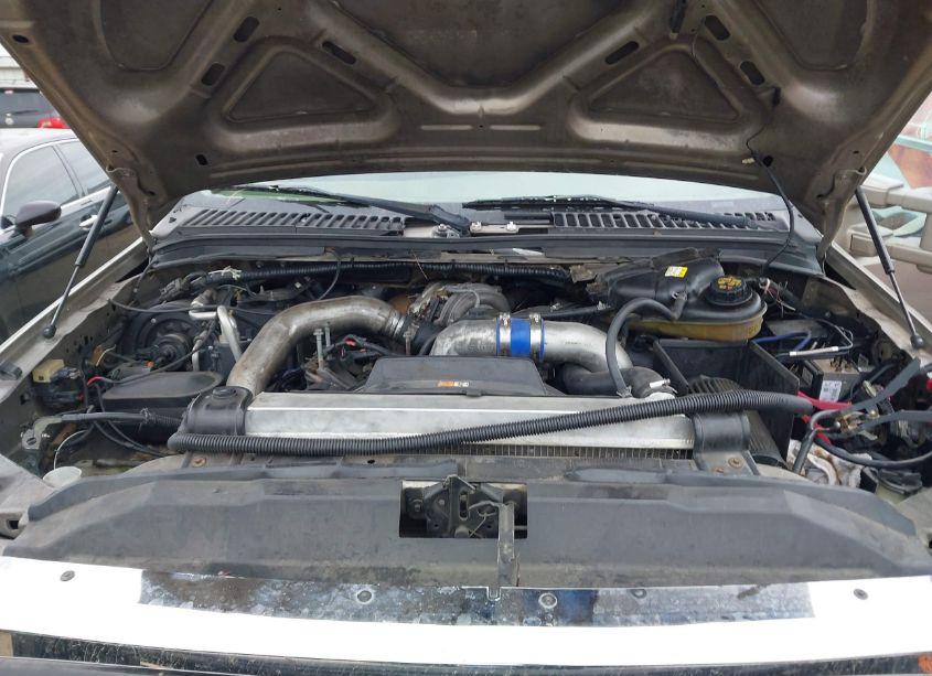 Photo 10 of 2005 Ford F-250 LARIAT/XL/XLT (VIN 1FTSW21P05ED10500)