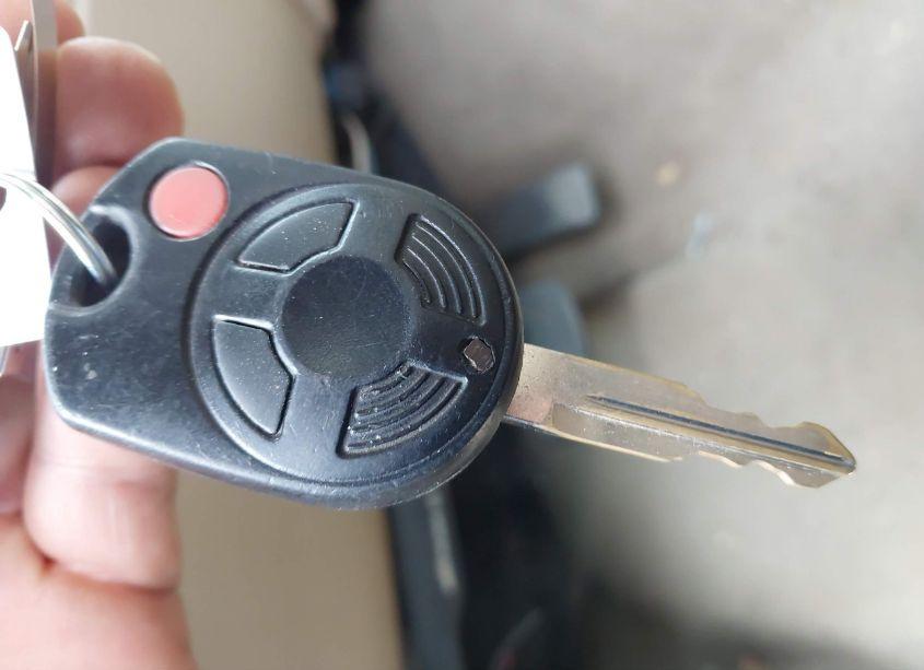 Photo 11 of 2005 Ford F-250 LARIAT/XL/XLT (VIN 1FTSW21P05ED10500)