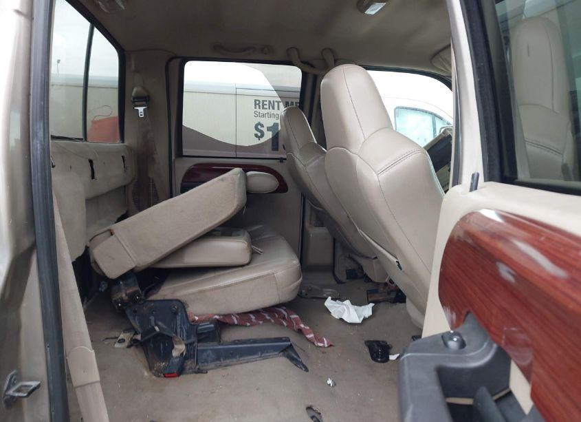 Photo 8 of 2005 Ford F-250 LARIAT/XL/XLT (VIN 1FTSW21P05ED10500)