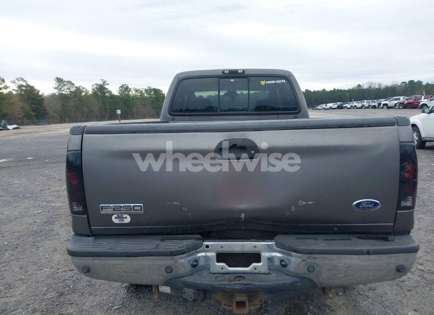 Photo 16 of 2006 Ford F-250 LARIAT/XL/XLT (VIN 1FTSW21P06EC10432)