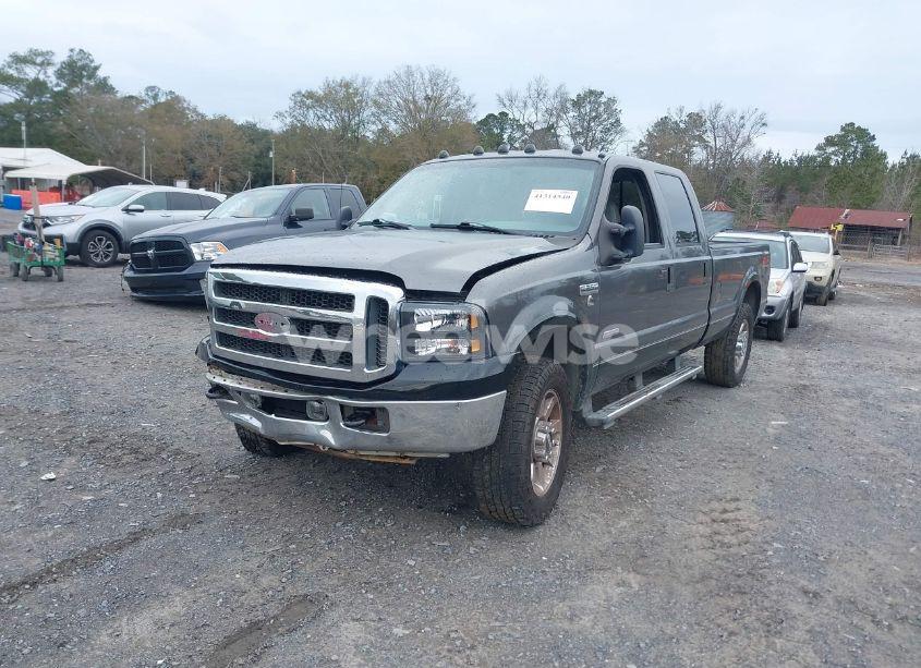 Photo 2 of 2006 Ford F-250 LARIAT/XL/XLT (VIN 1FTSW21P06EC10432)
