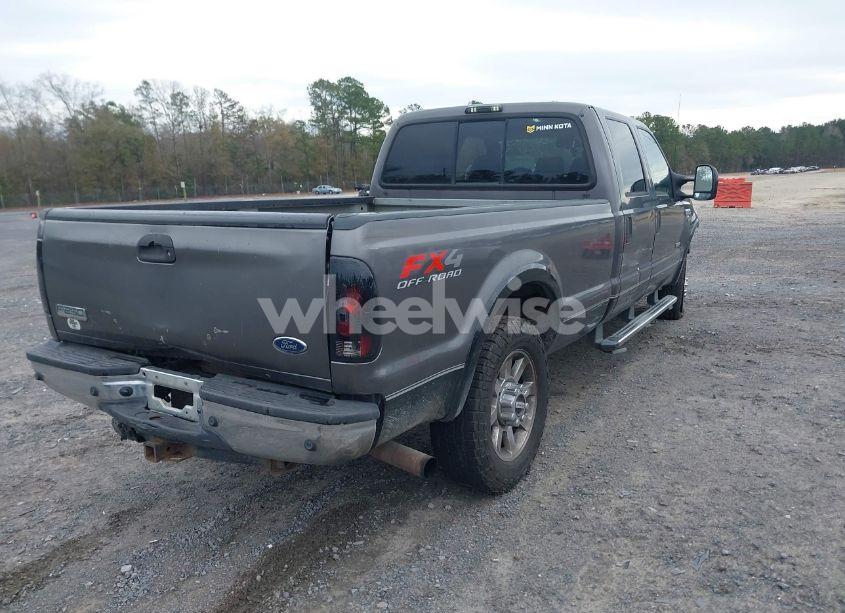 Photo 4 of 2006 Ford F-250 LARIAT/XL/XLT (VIN 1FTSW21P06EC10432)