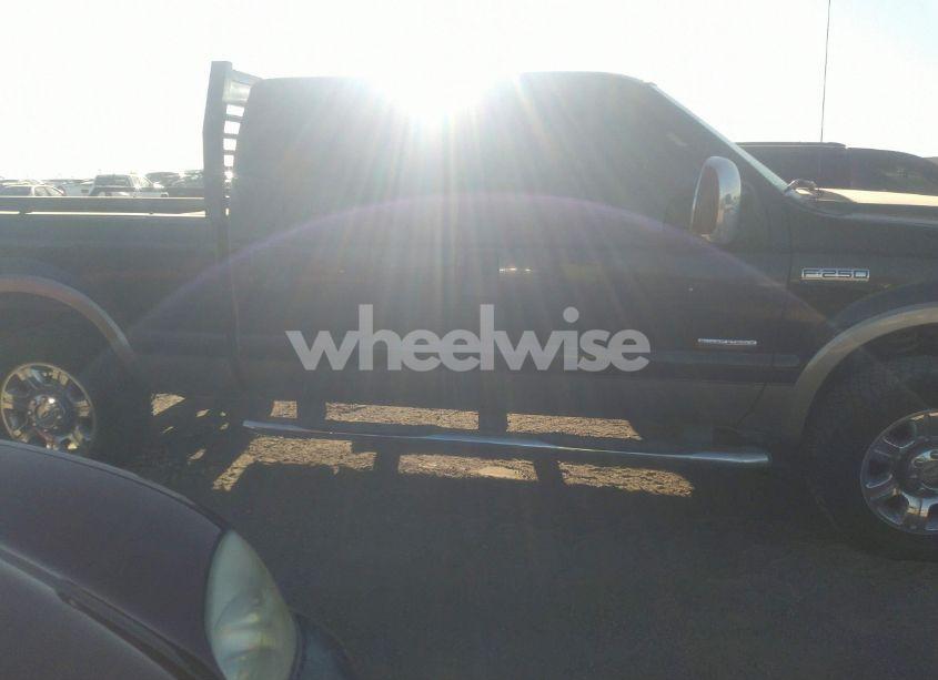 Photo 13 of 2006 Ford F-250 LARIAT/XL/XLT (VIN 1FTSW21P06ED60010)