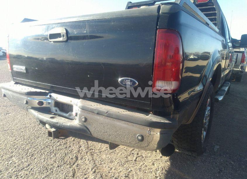 Photo 6 of 2006 Ford F-250 LARIAT/XL/XLT (VIN 1FTSW21P06ED60010)