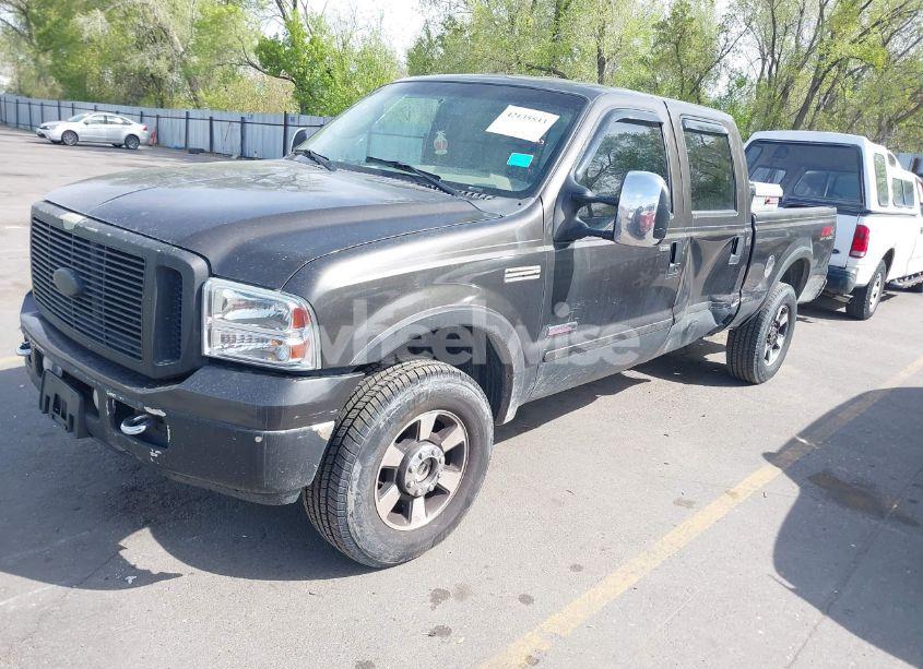 Photo 2 of 2007 Ford F-250 LARIAT/XL/XLT (VIN 1FTSW21P07EA33334)