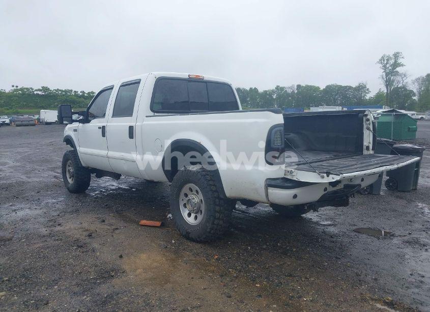 Photo 3 of 2006 Ford F-250 LARIAT/XL/XLT (VIN 1FTSW21P16EA63554)
