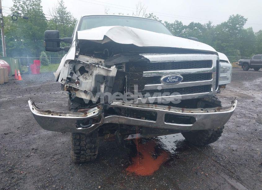 Photo 6 of 2006 Ford F-250 LARIAT/XL/XLT (VIN 1FTSW21P16EA63554)