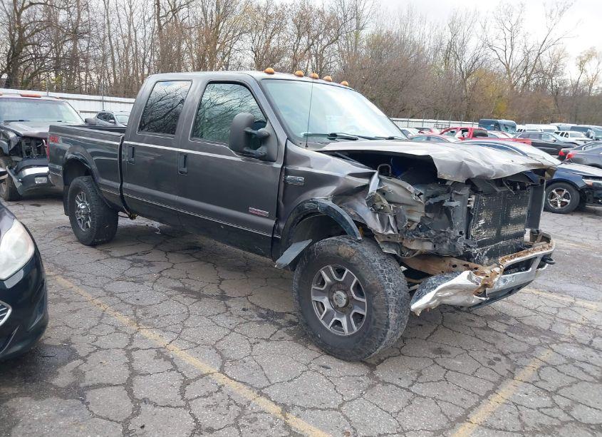 2006 Ford F-250 LARIAT/XL/XLT (VIN 1FTSW21P16EB64156) main photo