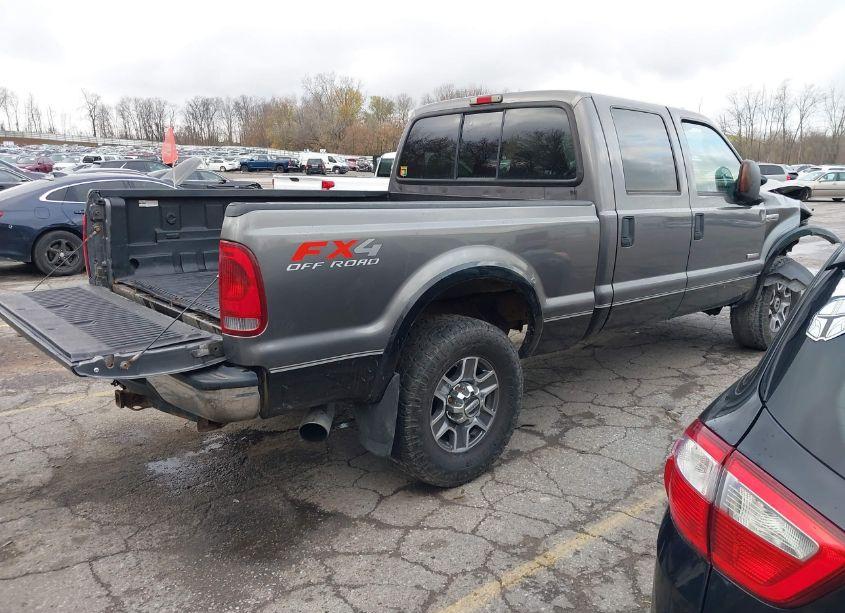 Photo 4 of 2006 Ford F-250 LARIAT/XL/XLT (VIN 1FTSW21P16EB64156)