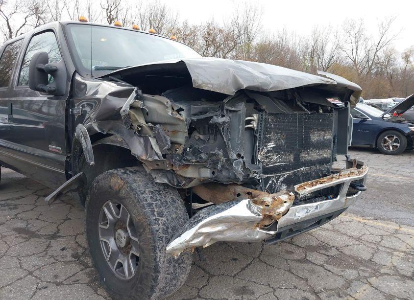 Photo 6 of 2006 Ford F-250 LARIAT/XL/XLT (VIN 1FTSW21P16EB64156)