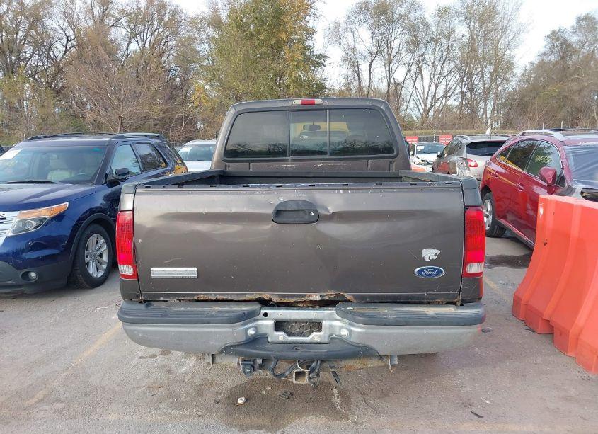 Photo 16 of 2005 Ford F-250 LARIAT/XL/XLT (VIN 1FTSW21P25EC51059)
