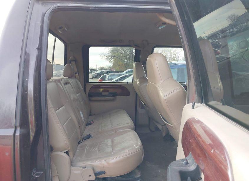 Photo 8 of 2005 Ford F-250 LARIAT/XL/XLT (VIN 1FTSW21P25EC51059)