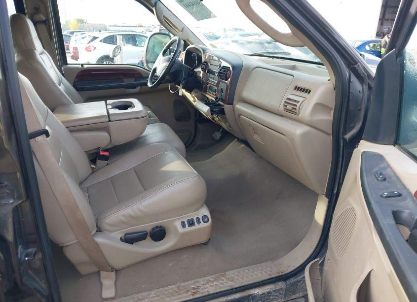 Photo 5 of 2006 Ford F-250 LARIAT/XL/XLT (VIN 1FTSW21P26EC06785)