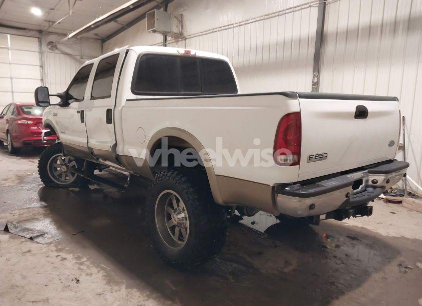 Photo 3 of 2006 Ford F-250 LARIAT/XL/XLT (VIN 1FTSW21P26EC71880)